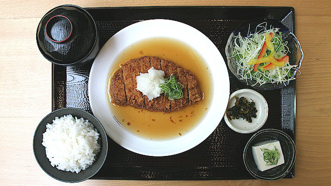甲賀市水口町和食いろはのランチの和風とんかつ定食